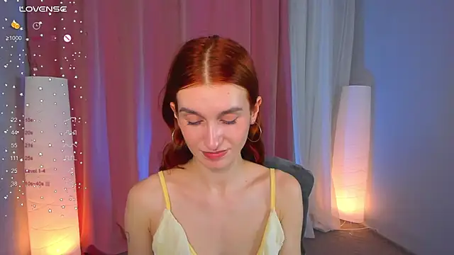 Snapshot of Sally_Biscuit chatting on February 2025 07:55:01 PM Sally Biscuit online show from February 2025 07:55:01 PM