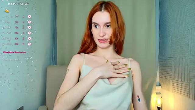 Snapshot of Sally_Biscuit chatting on March 2025 01:39:01 PM Sally Biscuit online show from March 2025 01:39:01 PM