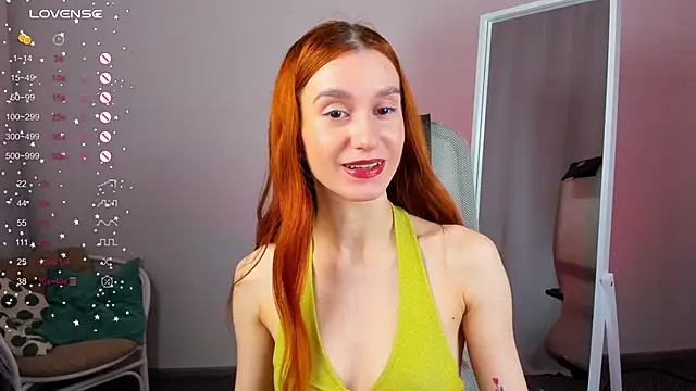 Snapshot of Sally_Biscuit chatting on February 2025 10:41:01 AM Sally Biscuit online show from February 2025 10:41:01 AM