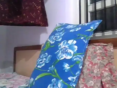 Snapshot of mrose8080 chatting on October 2025 08:54:01 PM mrose8080 online show from October 2025 08:54:01 PM