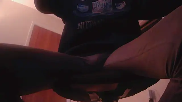 hottottrot691 online show from November 2025 09:37:01 PM