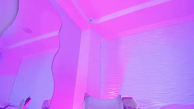CamileHolmes online show from March 2025 07:33:02 AM
