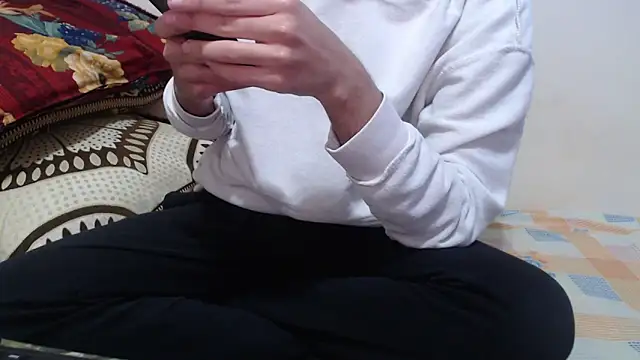 Alexdelarge323 online show from February 2026 11:39:02 AM