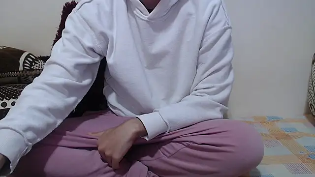 Alexdelarge323 online show from February 2026 01:02:01 PM