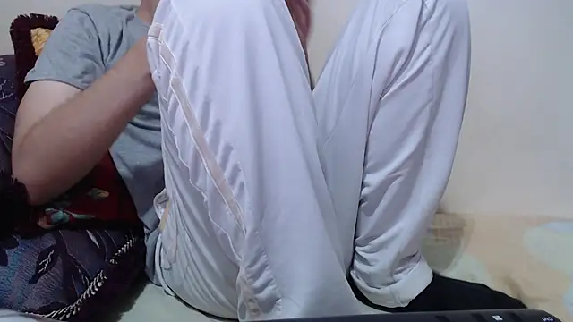 Alexdelarge323 online show from July 2026 04:20:02 PM