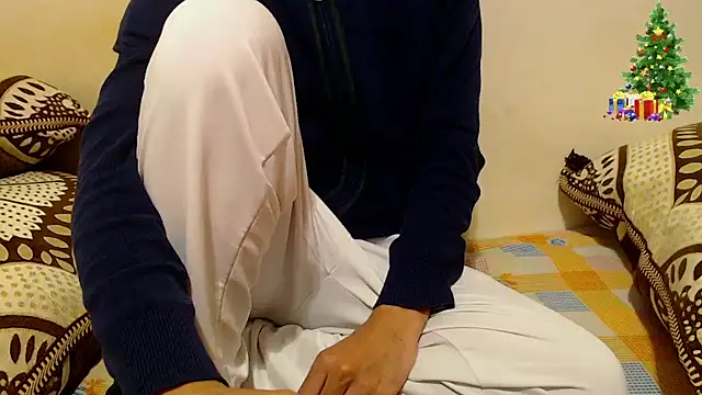 Snapshot of Alexdelarge323 chatting on December 2025 10:58:02 AM Alexdelarge323 online show from December 2025 10:58:02 AM