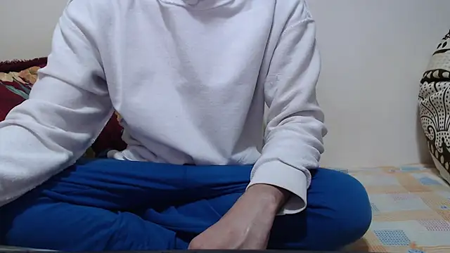 Alexdelarge323 online show from April 2026 03:17:01 PM