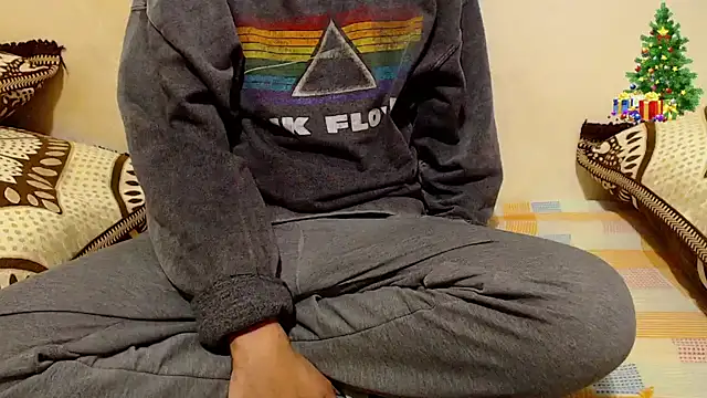 Alexdelarge323 online show from December 2025 12:07:01 PM