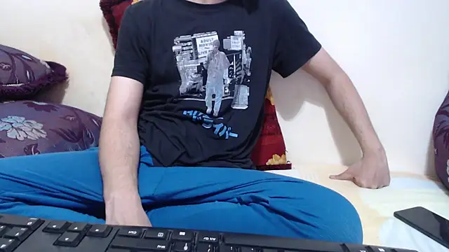 Alexdelarge323 online show from May 2026 02:58:02 PM