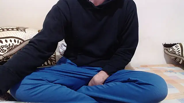 Alexdelarge323 online show from January 2026 12:01:01 PM