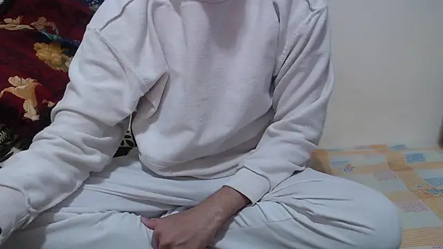 Alexdelarge323 online show from February 2026 01:11:01 PM