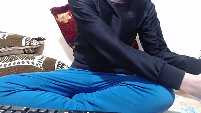 Alexdelarge323 online show from March 2026 01:47:01 PM