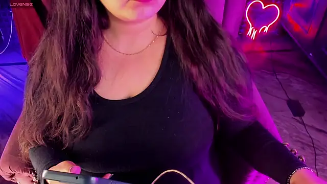 Snapshot of AroohiSehgal chatting on January 2025 12:31:01 PM AroohiSehgal online show from January 2025 12:31:01 PM