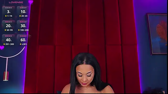 MadyLuxxx online show from September 2025 06:48:01 PM