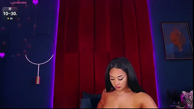 MadyLuxxx online show from September 2025 06:53:01 PM