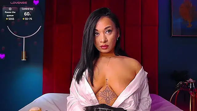 MadyLuxxx online show from March 2025 08:04:01 PM