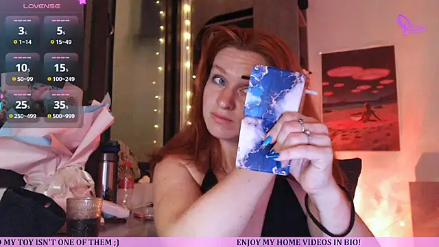 Snapshot of Cassie_Wild chatting on April 2026 12:56:01 PM Cassie Wild online show from April 2026 12:56:01 PM