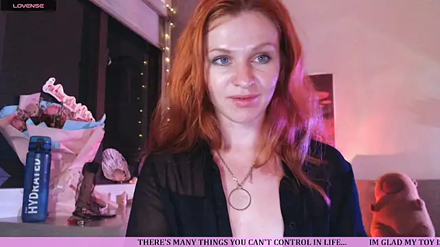 Snapshot of Cassie_Wild chatting on April 2026 01:45:02 PM Cassie Wild online show from April 2026 01:45:02 PM