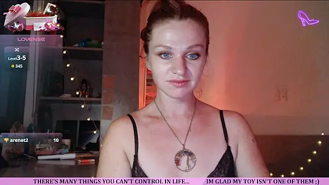 Snapshot of Cassie_Wild chatting on July 2026 02:03:02 PM Cassie Wild online show from July 2026 02:03:02 PM
