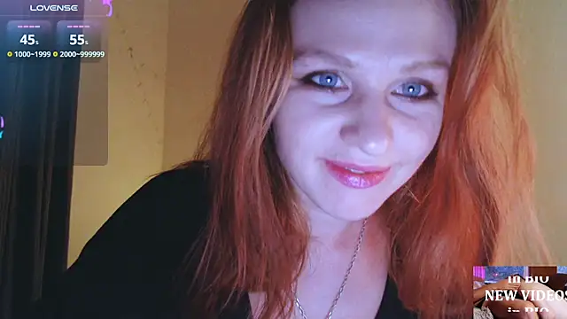 Cassie Wild online show from November 2025 01:34:01 PM