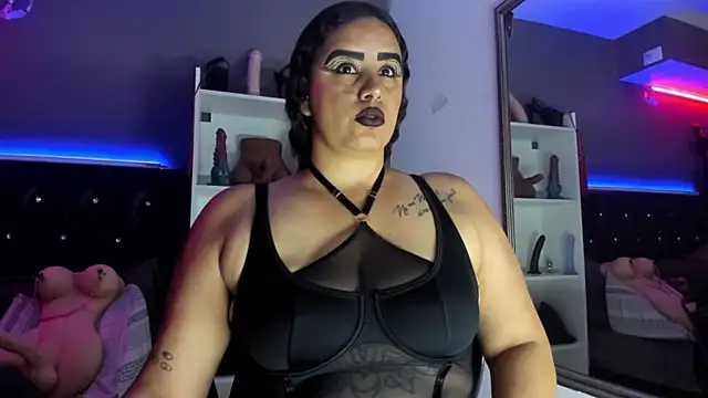MariaGaitan online show from July 2026 05:06:02 PM