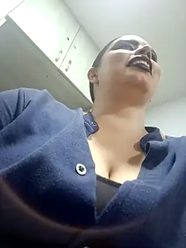 MariaGaitan online show from October 2025 07:04:02 PM