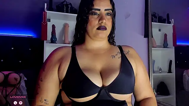 MariaGaitan online show from June 2026 05:11:01 PM