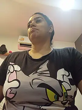 MariaGaitan online show from April 2026 05:09:02 PM