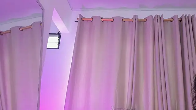 Tina Rouse2 online show from February 2026 04:29:02 PM