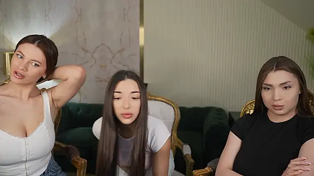 Jasmine Flow online show from March 2026 11:58:02 AM