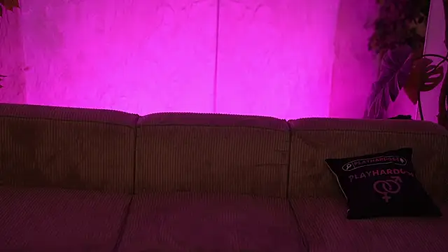 Jasmine Flow online show from December 2025 08:52:02 AM