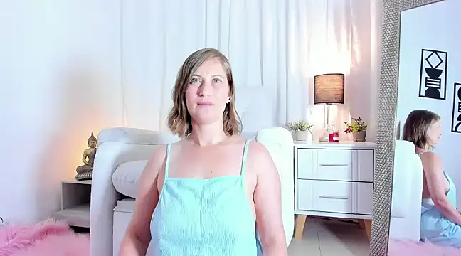 Snapshot of allison_01stone chatting on February 2025 09:51:01 PM allison 01stone online show from February 2025 09:51:01 PM