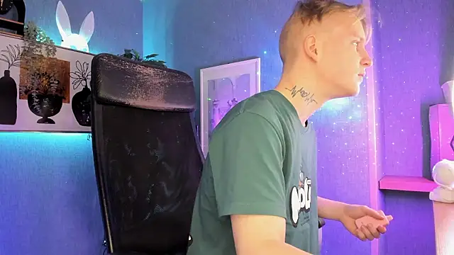 AlexxSweet online show from February 2026 06:48:02 AM