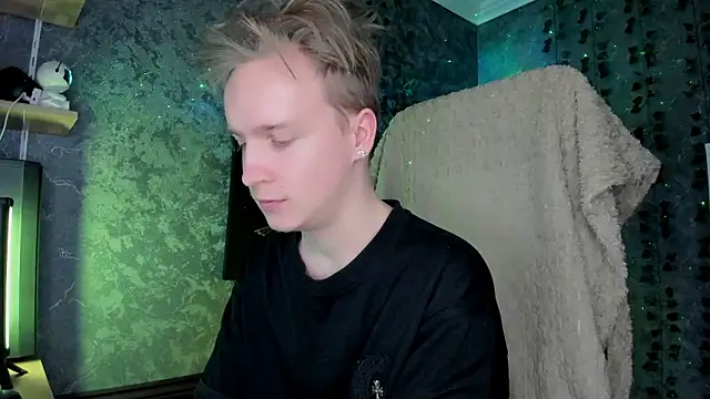 AlexxSweet online show from February 2026 06:44:01 AM