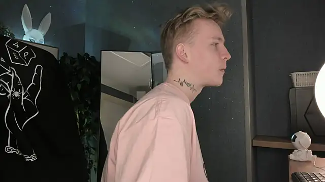 AlexxSweet online show from April 2026 06:49:02 AM