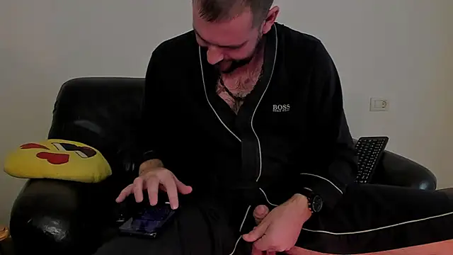 KingMalcom online show from October 2025 04:29:01 PM