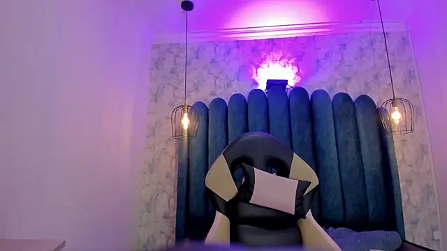 nalalye cruzz  online show from October 2025 02:54:02 AM