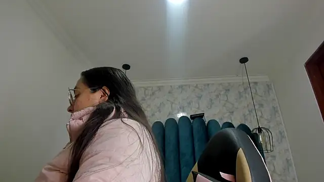 nalalye cruzz  online show from January 2026 02:16:02 AM