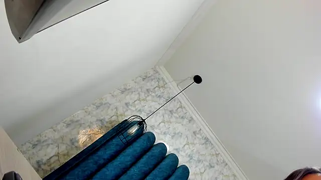 nalalye cruzz  online show from April 2026 02:19:01 AM