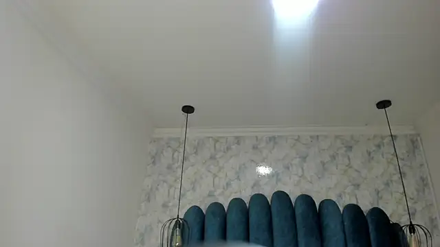 nalalye cruzz  online show from May 2026 03:37:01 AM