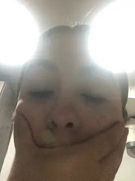 nalalye cruzz  online show from February 2026 12:34:02 AM