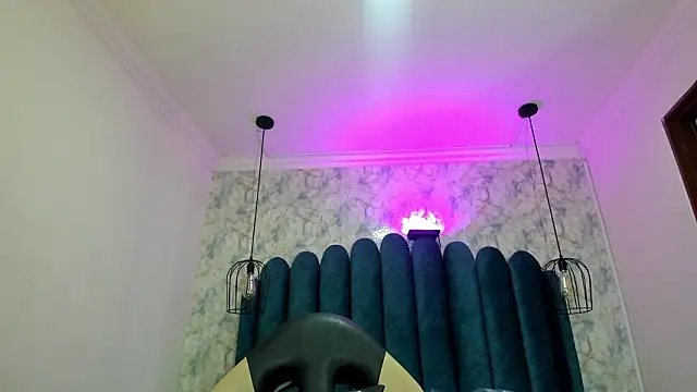 nalalye cruzz  online show from February 2026 02:30:01 AM