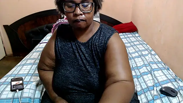 ZOQULUx online show from May 2026 06:21:02 PM
