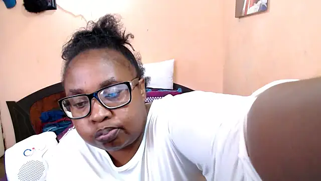 ZOQULUx online show from April 2026 07:13:02 AM