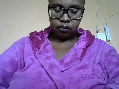 ZOQULUx online show from February 2026 05:18:01 AM