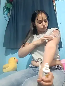 Snapshot of clarisse69 chatting on January 2025 04:17:02 AM clarisse69 online show from January 2025 04:17:02 AM