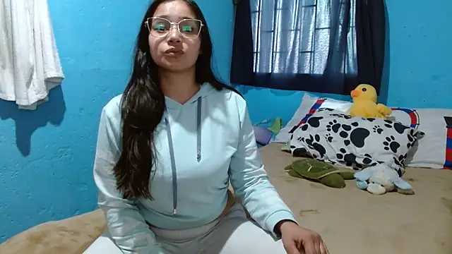 Snapshot of clarisse69 chatting on February 2025 09:07:02 PM clarisse69 online show from February 2025 09:07:02 PM