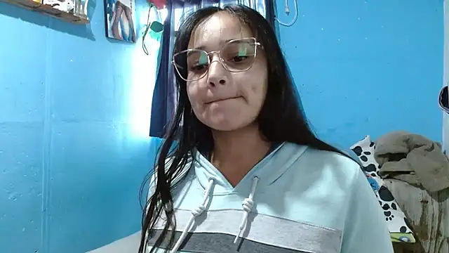 Snapshot of clarisse69 chatting on January 2025 08:54:01 PM clarisse69 online show from January 2025 08:54:01 PM