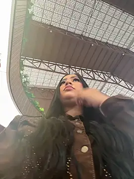 Luisa Fernandaa online show from February 2026 09:03:01 PM