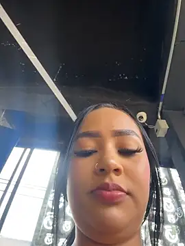 Luisa Fernandaa online show from March 2026 07:34:02 PM